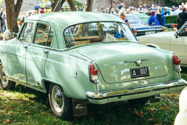 L'impact des célébrités sur les nouvelles tendances de la mode : Décryptage et Influences